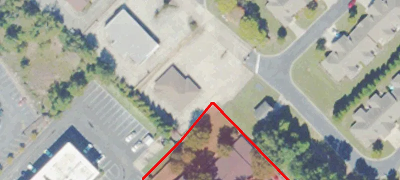 1015 Fernwood Dr