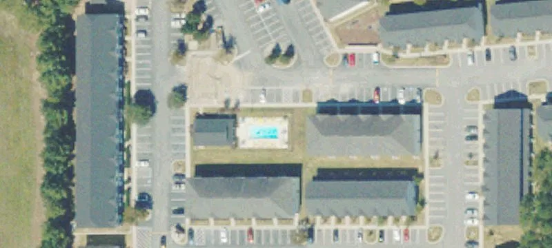552 Main St