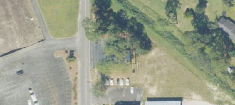 700 Riverside Ave