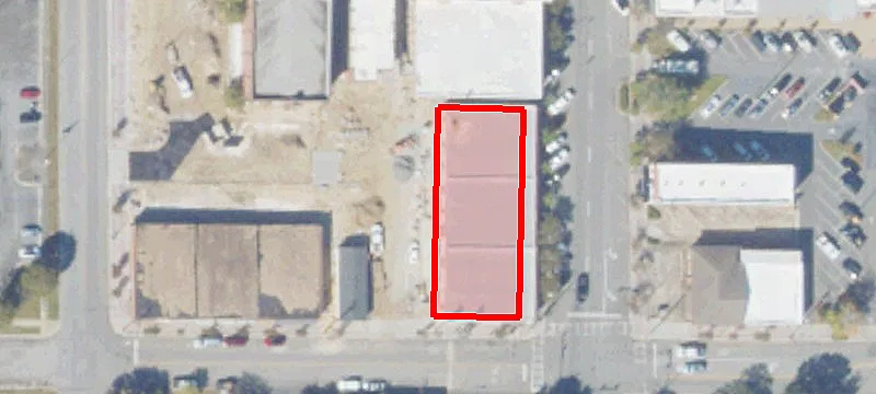 122 Main St