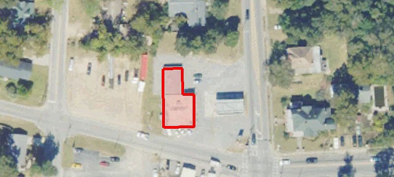 301 Main St