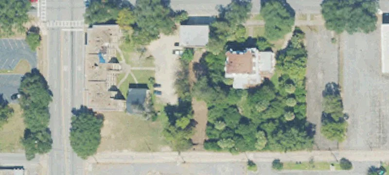334 Broad Ave