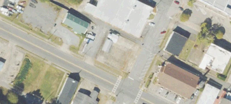 102 2nd Ave