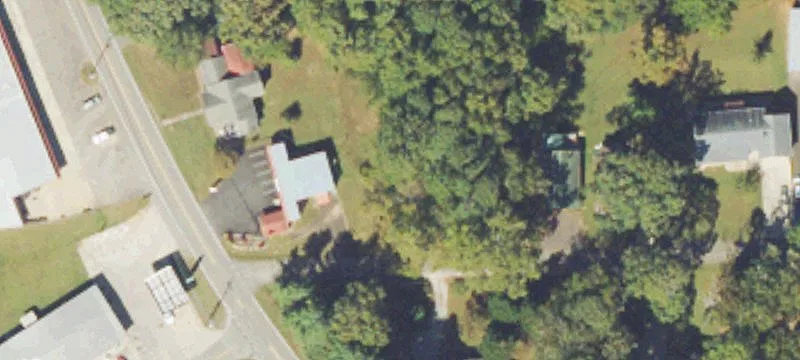 859 Main St
