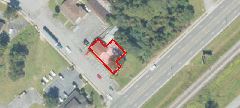 102 Darling Ave