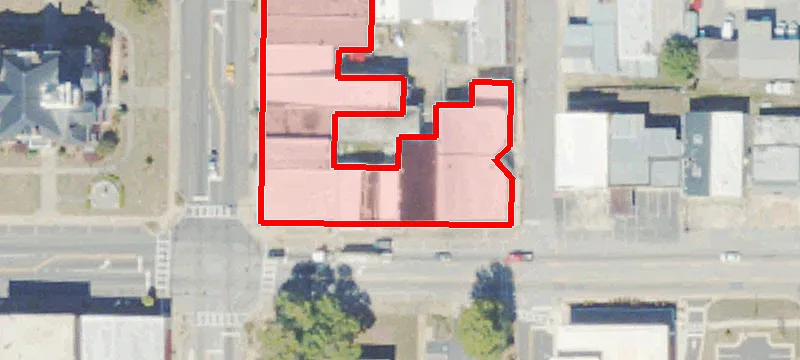 14 Main St