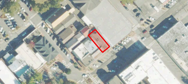 19 Main St