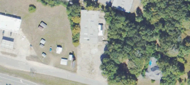 8351 Eisenhower Pkwy