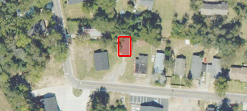 330 James St