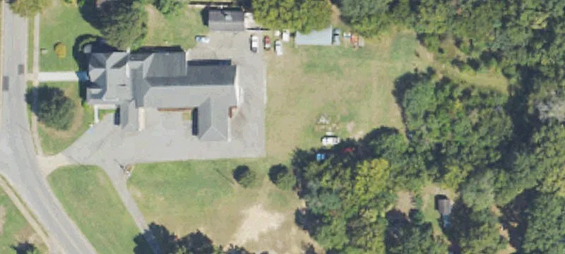 612 Rees Park