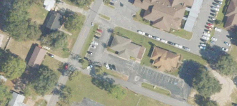 206 Maple Dr