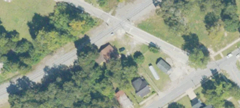 911 Quaker Rd Dr