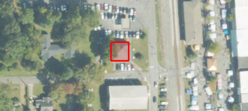 101 Railroad St