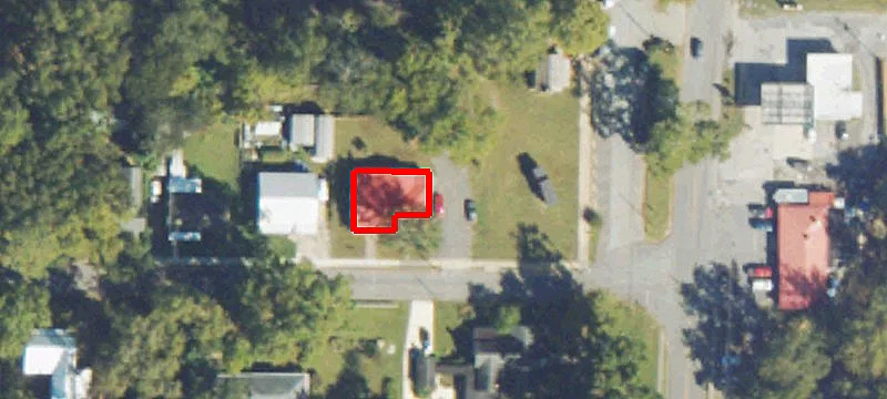 24 Broad St