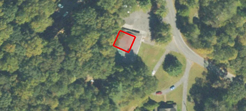 126 Ellis Dr