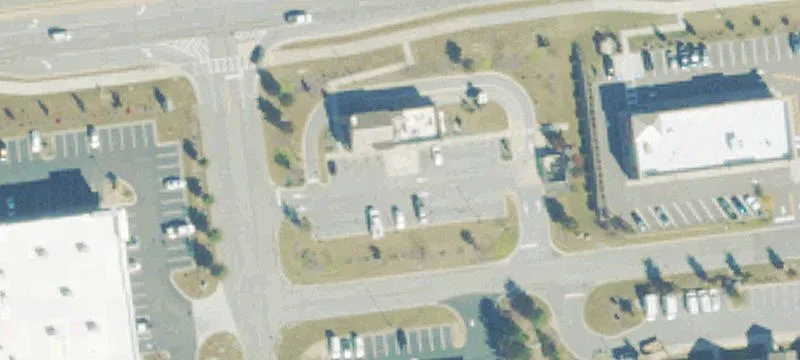 2422 Hancock Dr