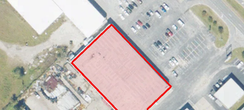 2490 Memorial Dr