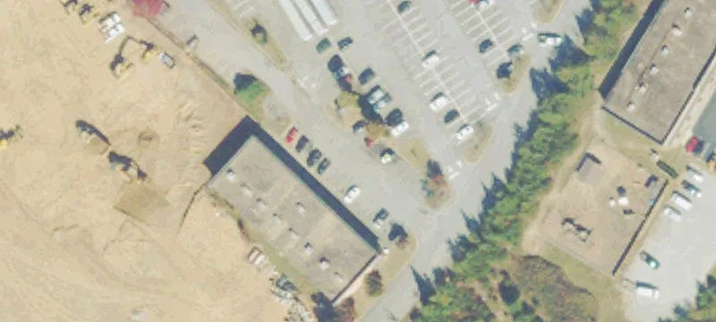 73 Maxwell Ln