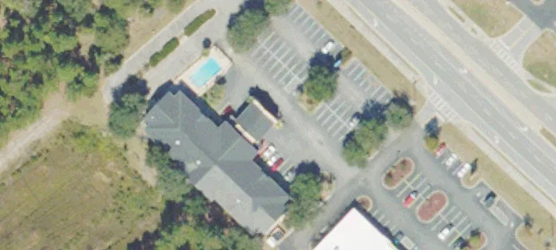 773 Veterans Pkwy