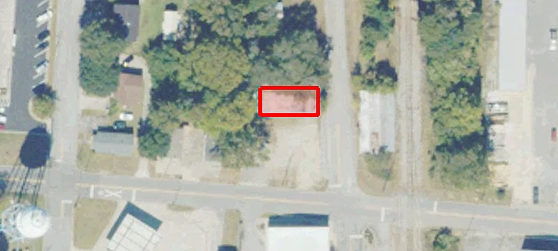11 Railroad St