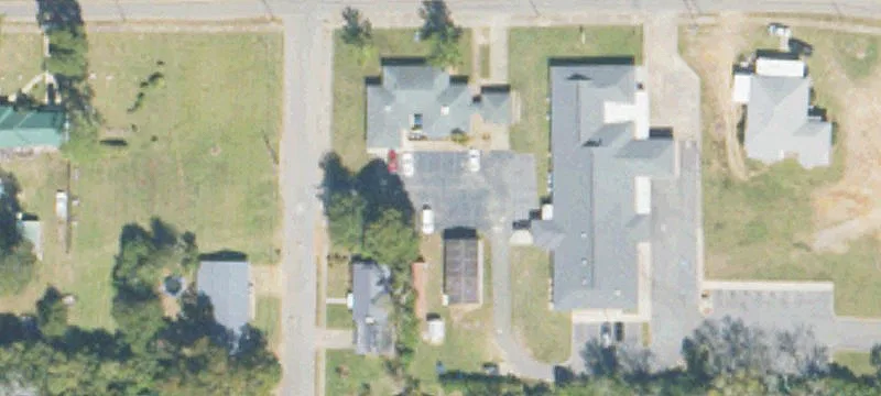 338 College St