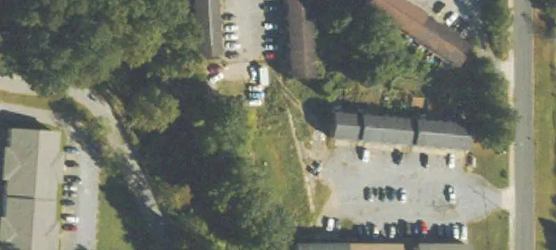652 Jolly S Ave