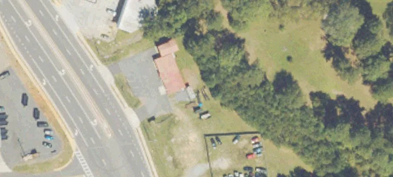 1772 Hwy 19th N