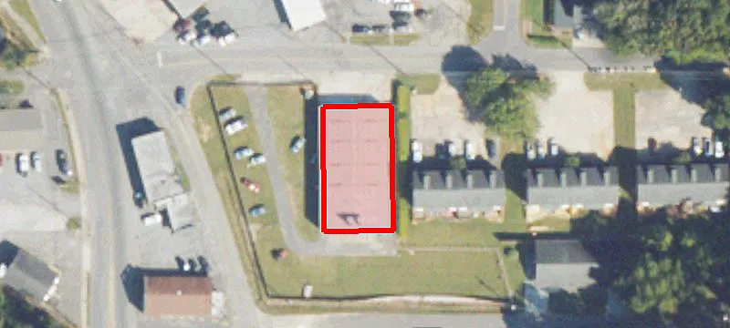 12th E NW Dr