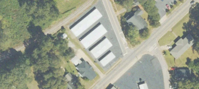 Jones Ave