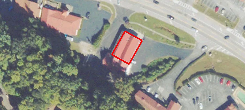 8217 Main St