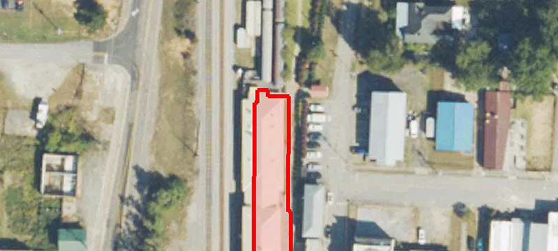 100 Main St