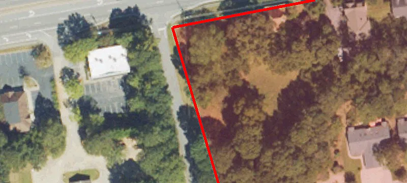 Lanier E At Booker Ave