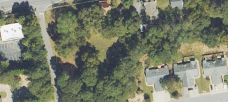 605 Of E Lanier Ave