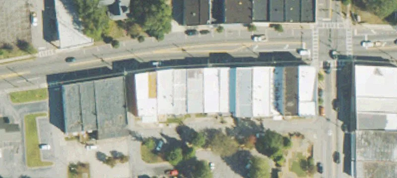 117 College St
