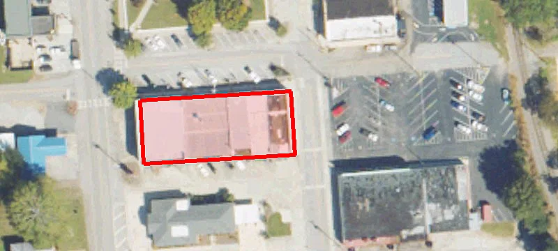 Courthouse Sq