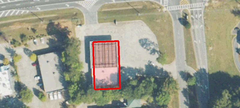 1385 Bullsboro Dr