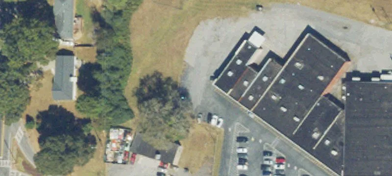 2585 Riverdale Rd
