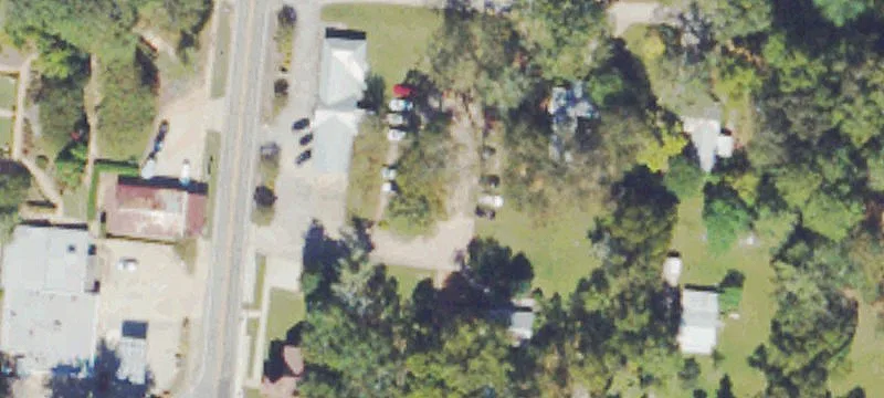 1825 Hwy 42nd S