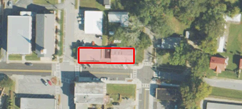 Lyon St