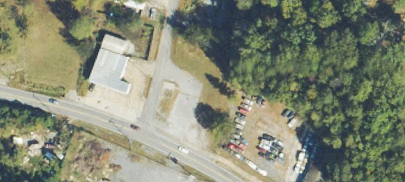 805 Lakeview Dr