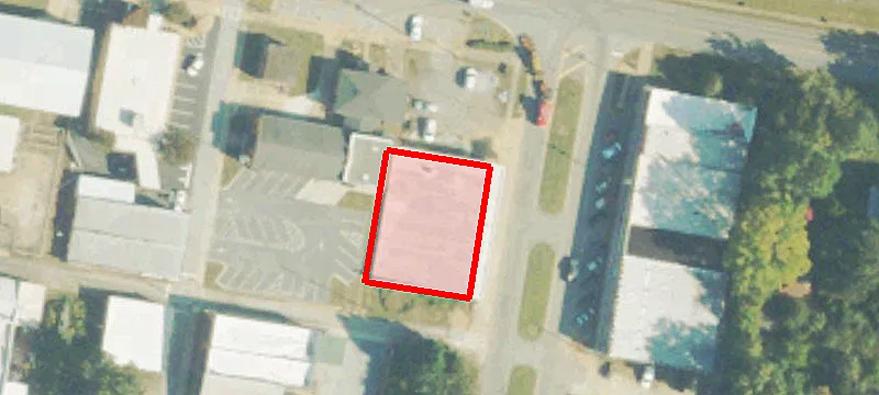 1967 Main St