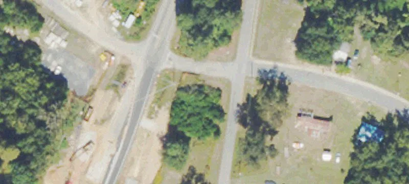 Railroad Ave