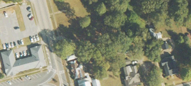 102 Ct Sq