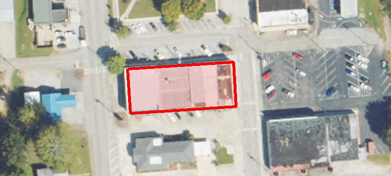 Courthouse Sq