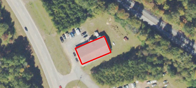 1518 Hwy 42nd N