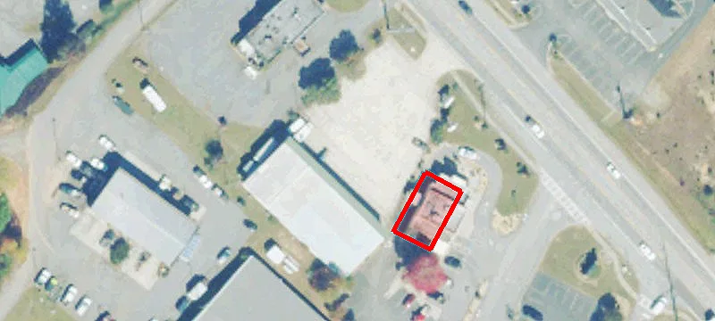 225 Main St