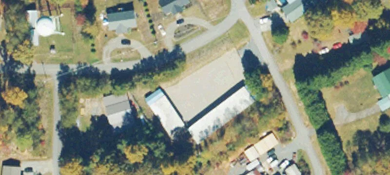 12 Oak St
