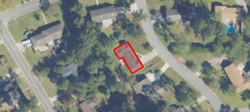 2316 Lakeview Dr