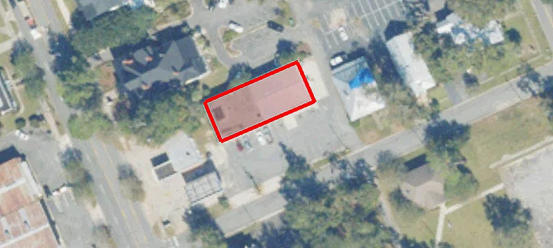 102 Force St