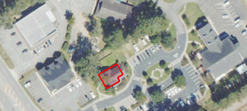 85 Richard Davis Dr